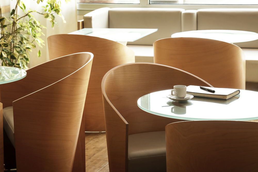 Hotel Ibis Mulhouse Ile Napoleon Sausheim Exterior foto